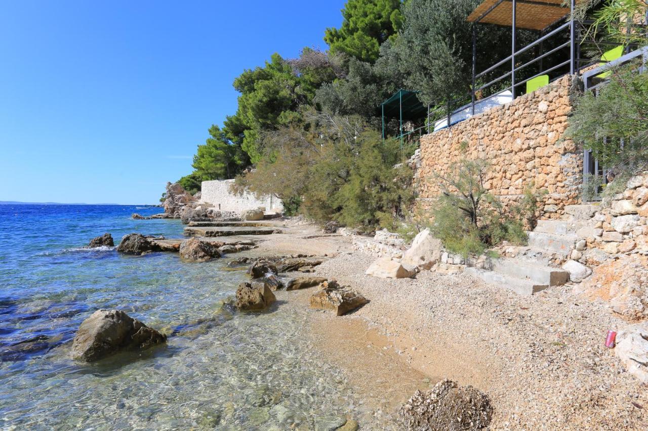 Family Friendly Apartments With A Swimming Pool Stanici, Omis - 18676 Bagian luar foto